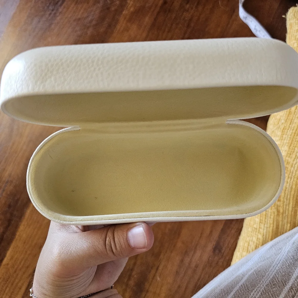 Chloé Eyewear Case with Logo Plaque White‎ Leather Hard Case